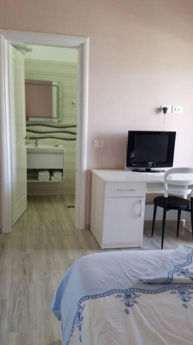 Adriatic East View Apartment Драч Екстериор снимка